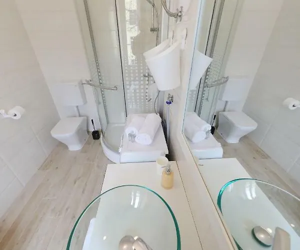 Perlini
